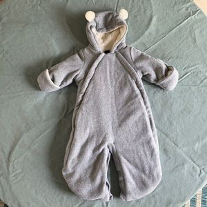 Baby Gap fleece bunting 0-3 month